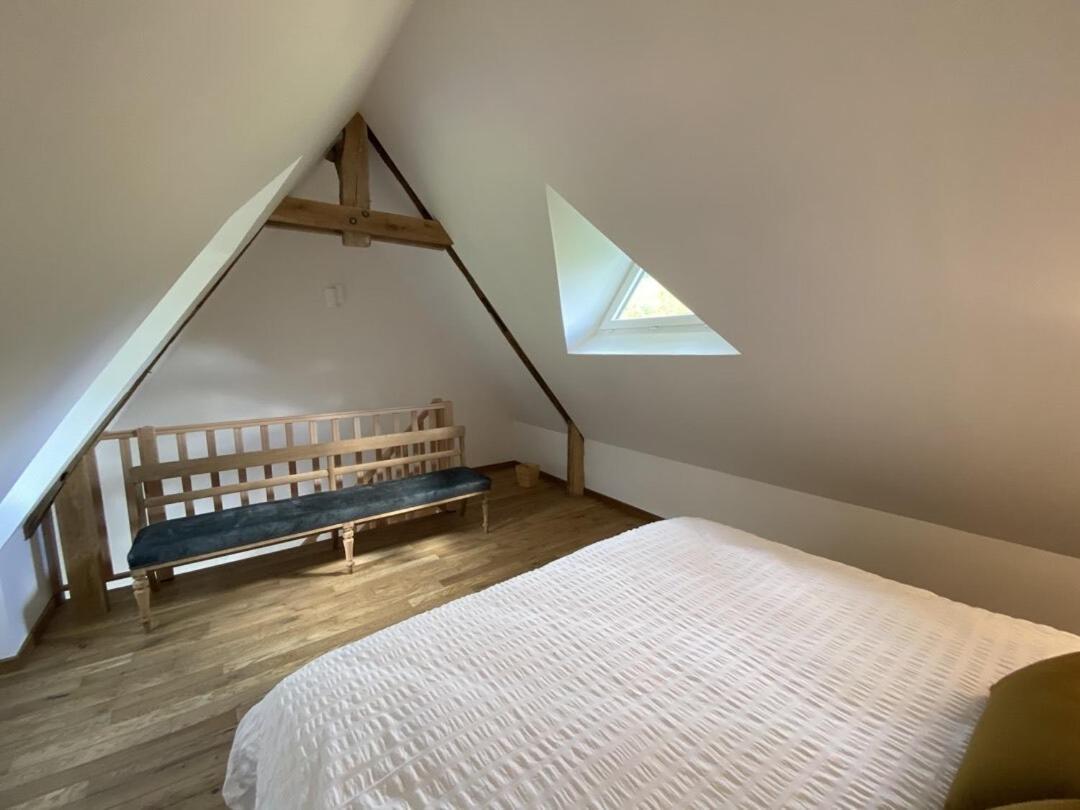 Le Domaine D'Angerville - Chambres D'Hotes Room photo