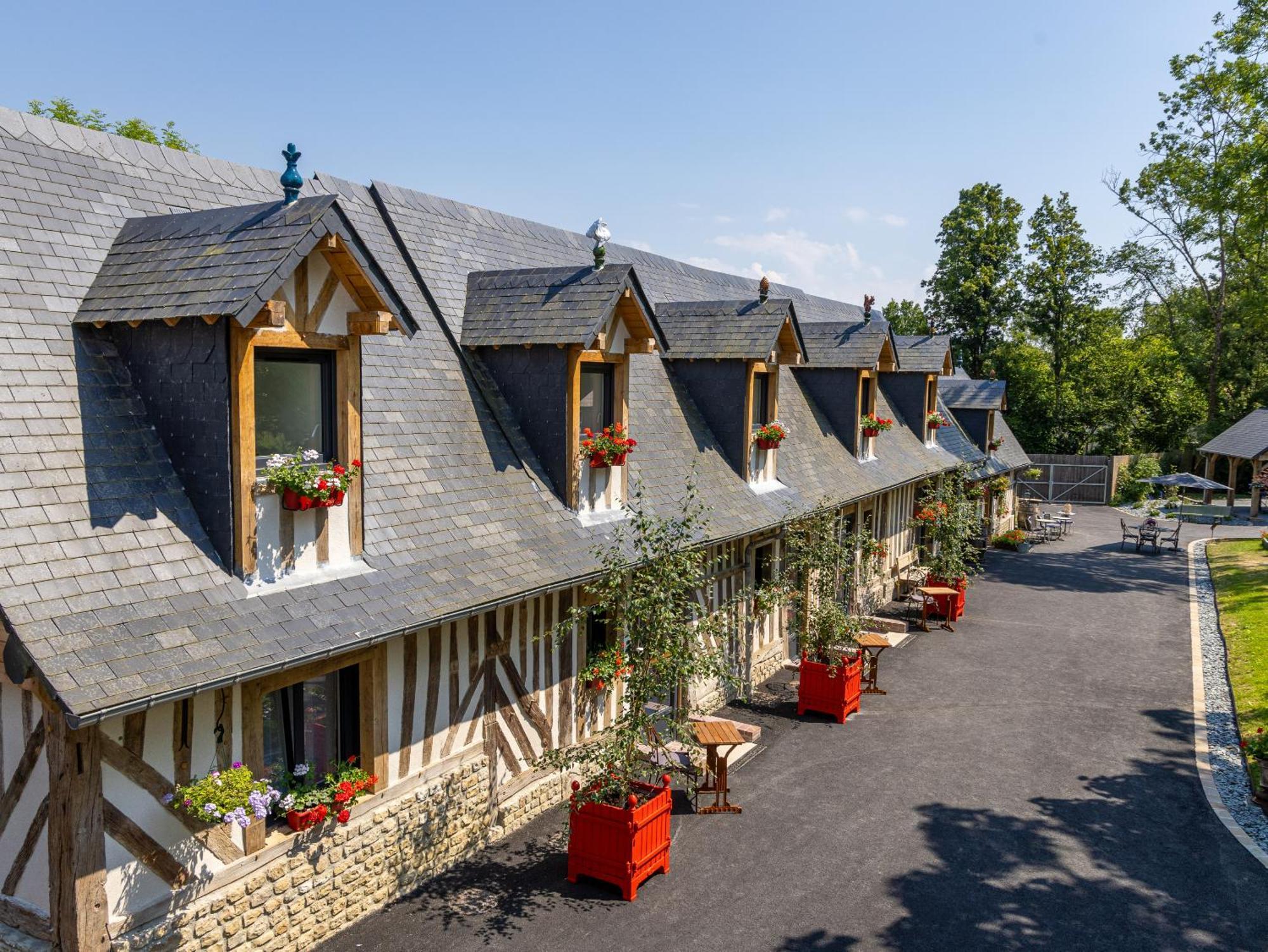Le Domaine D'Angerville - Chambres D'Hotes Exterior photo
